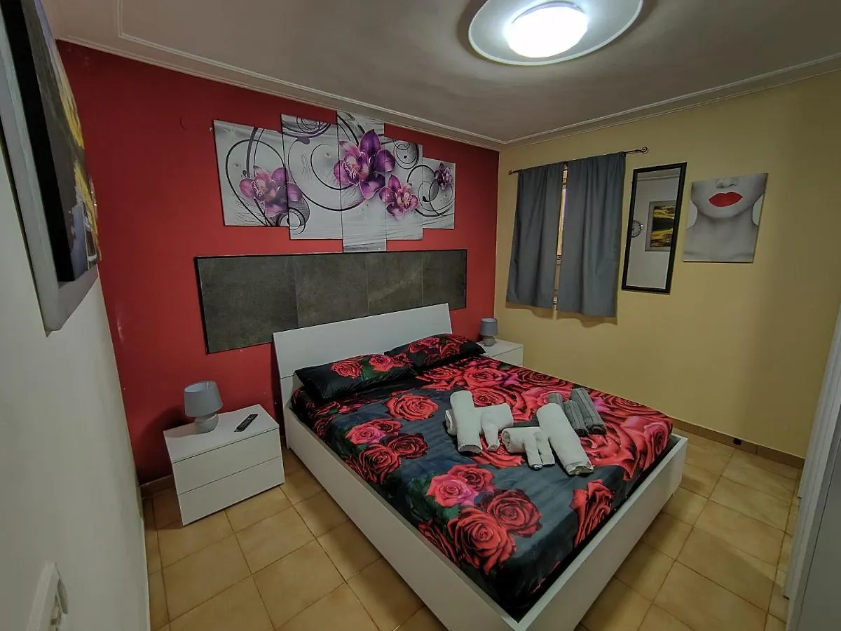 Piazza Verga Home Catane
